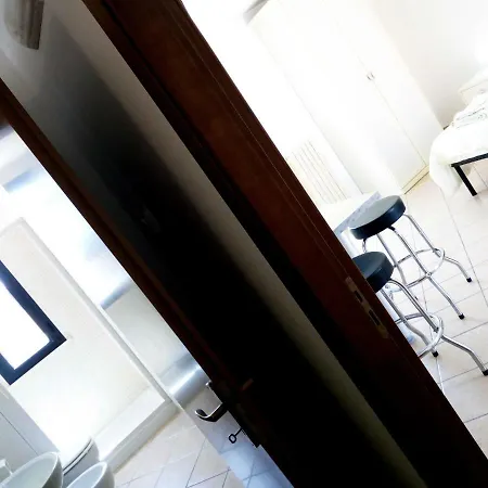 Vittoria Residence Affittacamere 3*